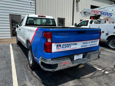 Vehicle Graphics Photo